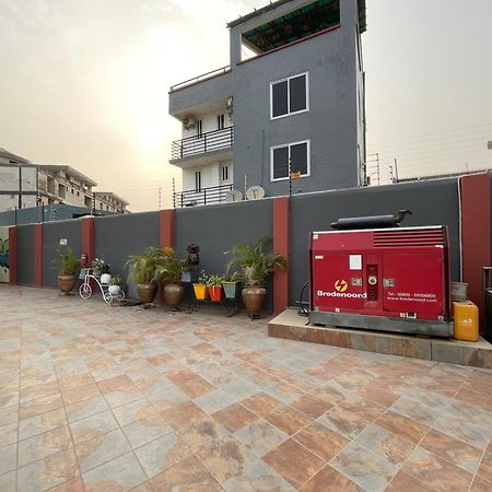 Bays Lodge, Acra Exterior foto