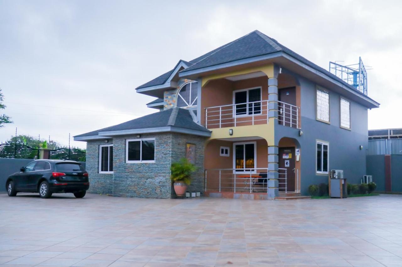 Bays Lodge, Acra Exterior foto