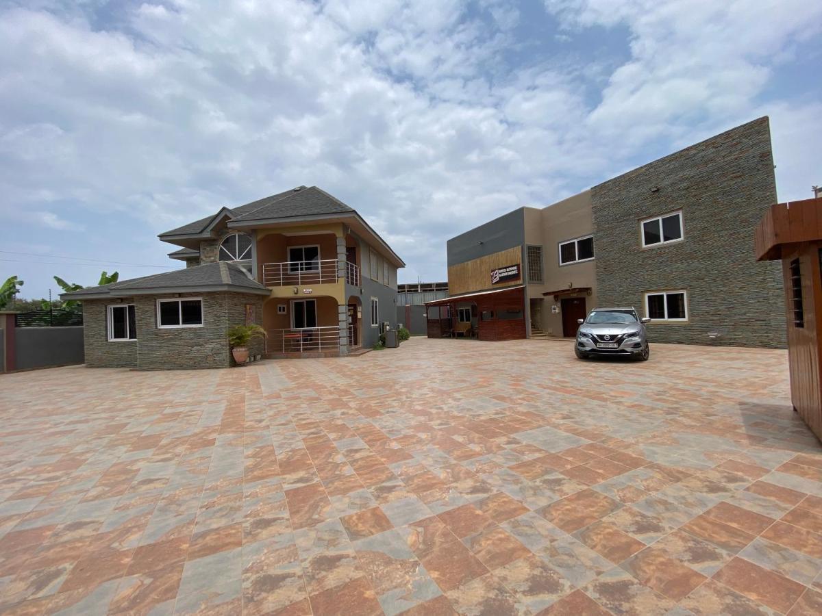 Bays Lodge, Acra Exterior foto