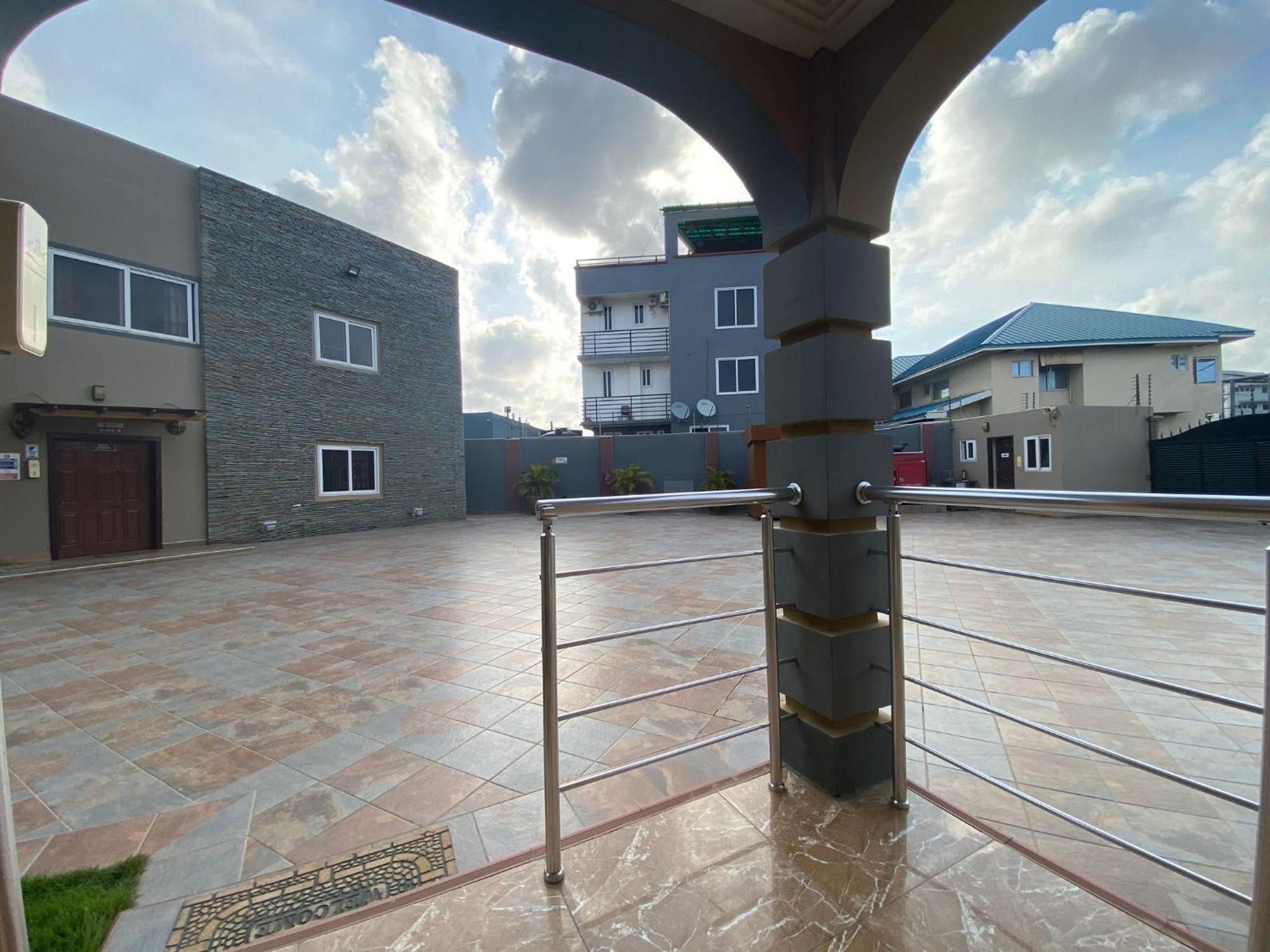 Bays Lodge, Acra Exterior foto